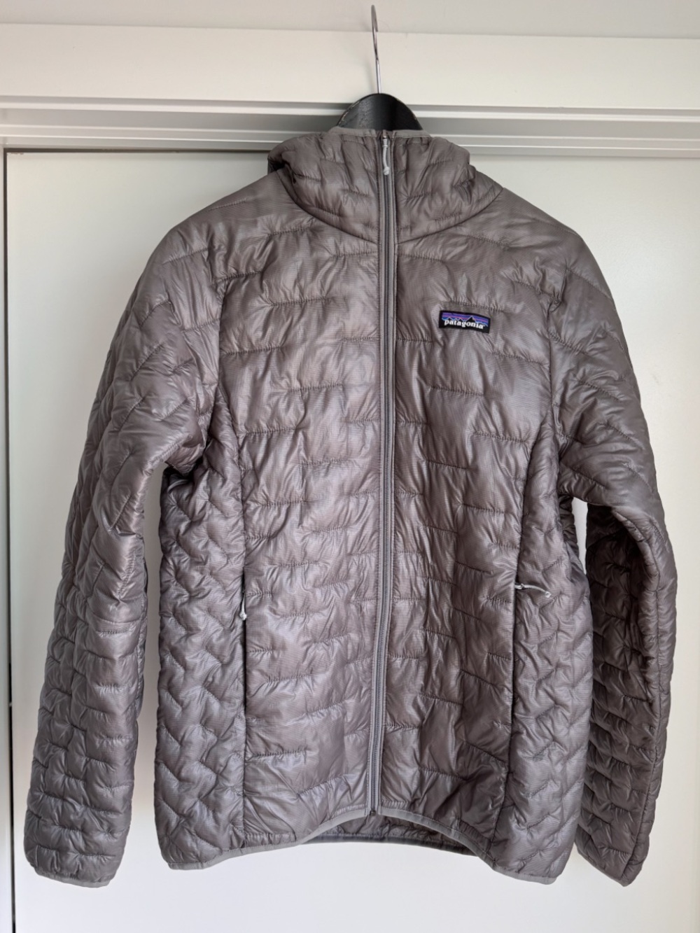 Patagonia Micro Puff Hoody Womens M Feather Grey Ultralight Puffer Jacket 84040